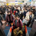 (Table ronde économique chinoise) Des services améliorés améliorent l’expérience des passagers pendant les voyages à l’occasion de la fête du Printemps