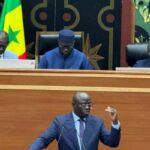 Sénégal : Madiambal Diagne bloqué à l’AIBD, une interdiction de sortie liée à une enquête financière
